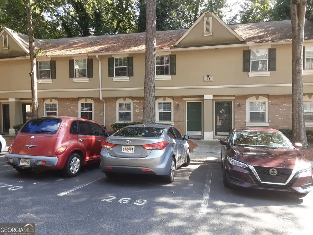 6900 Roswell RD Sandy Springs, GA 30328