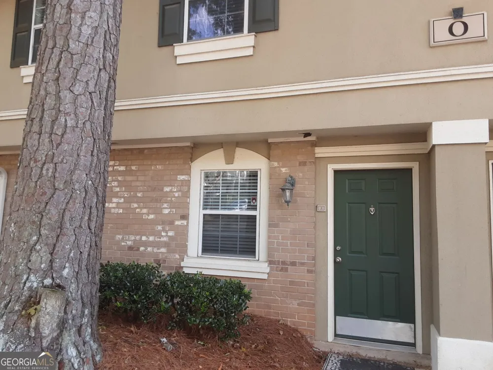 6900 Roswell RD Sandy Springs, GA 30328