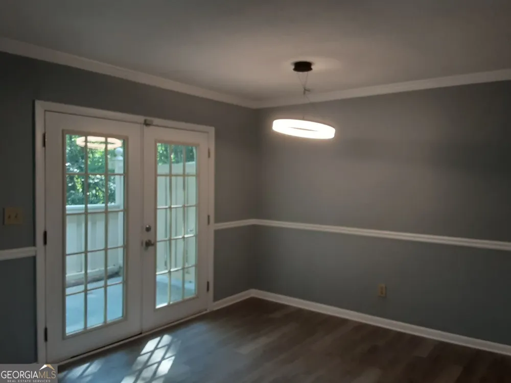 6900 Roswell RD Sandy Springs, GA 30328