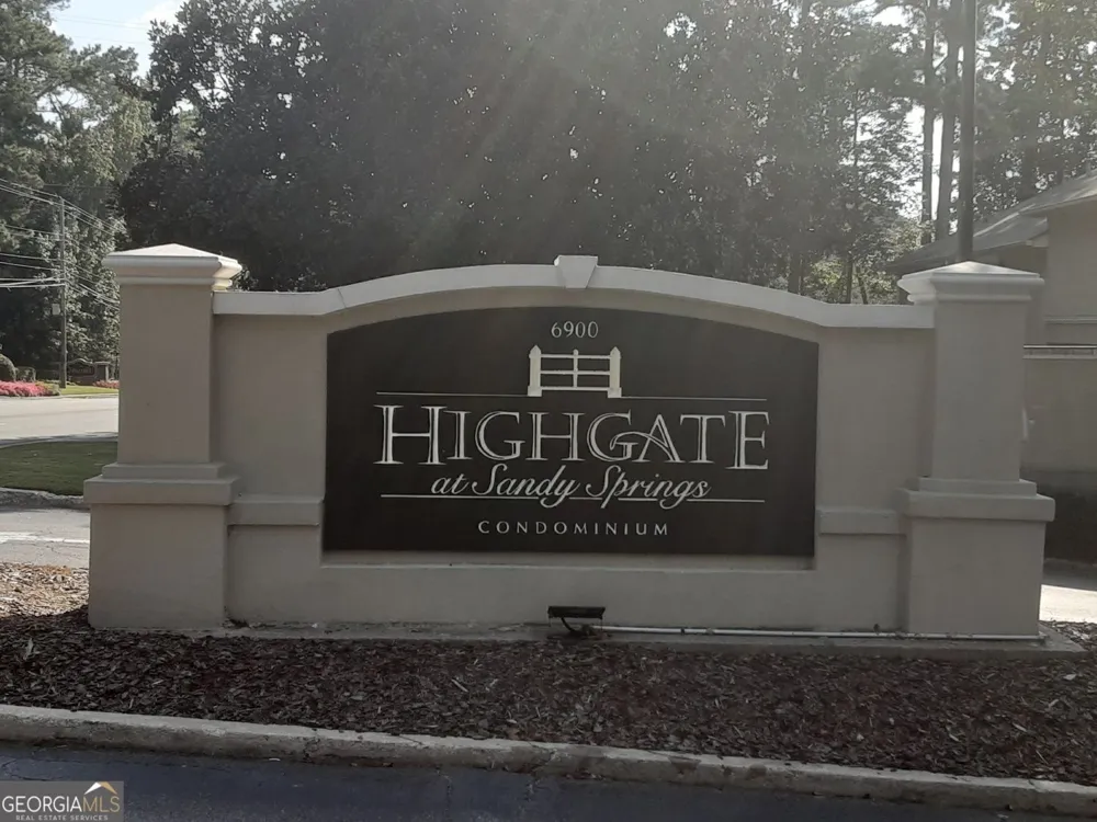 6900 Roswell RD Sandy Springs, GA 30328