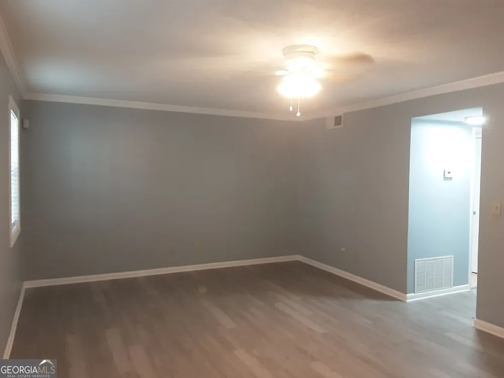 6900 Roswell RD Sandy Springs, GA 30328