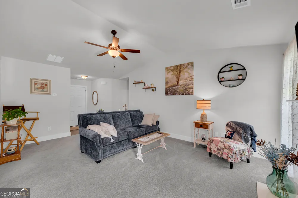 4542 Reed Creek HWY Hartwell, GA 30643