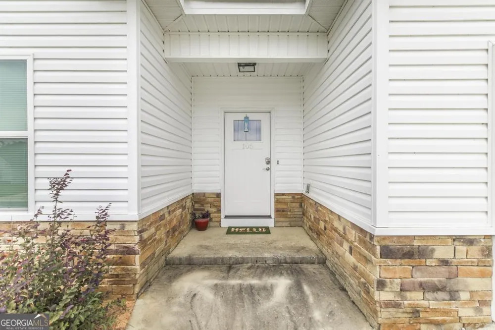 105 Garrett LN Bonaire, GA 31005