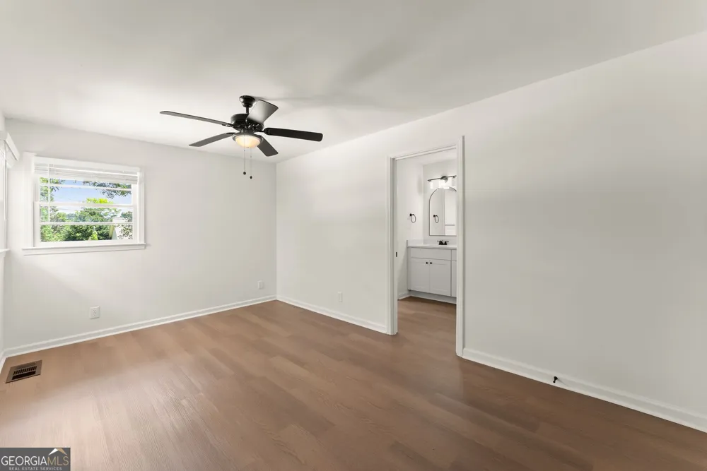 131 Dawkins RD Royston, GA 30662