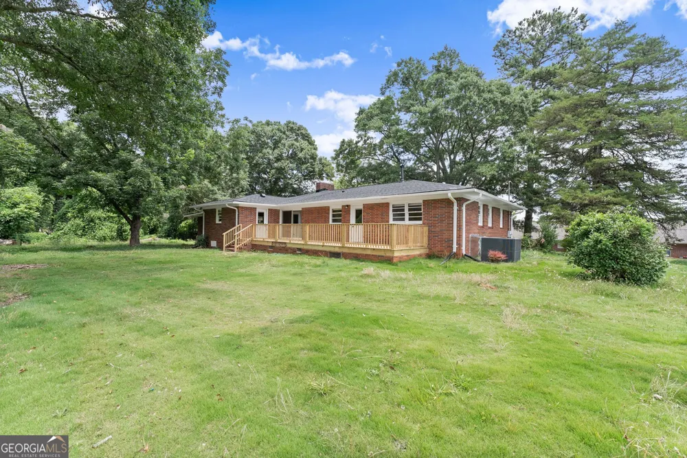 131 Dawkins RD Royston, GA 30662
