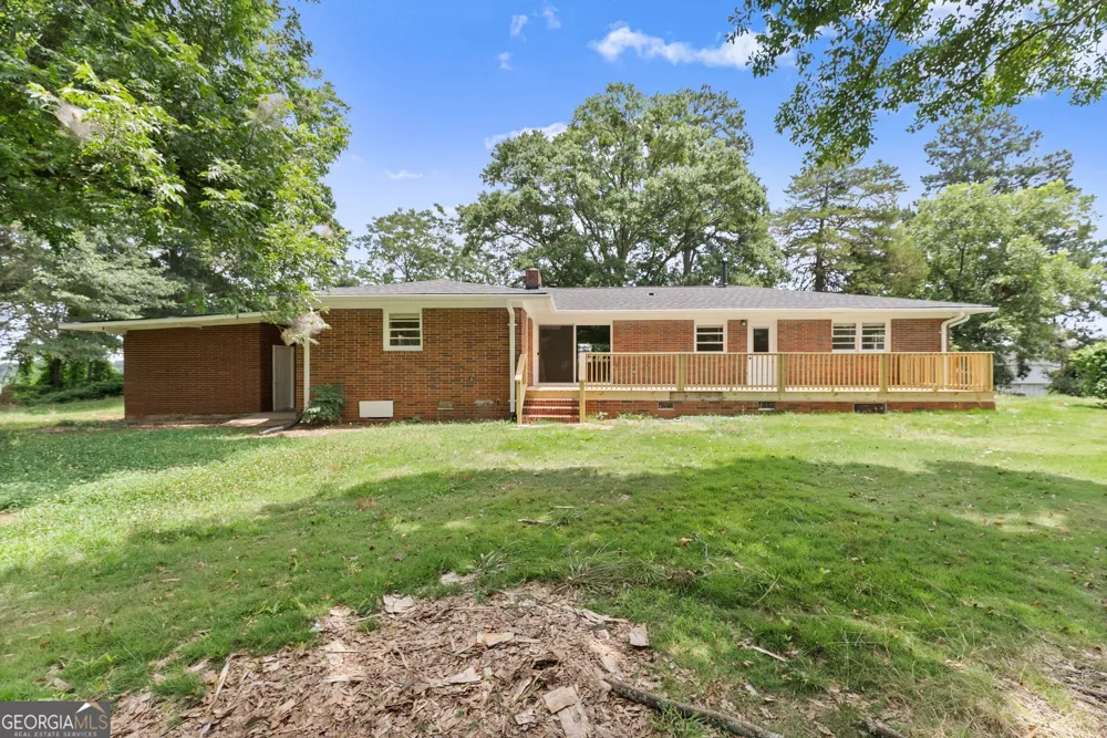131 Dawkins RD Royston, GA 30662