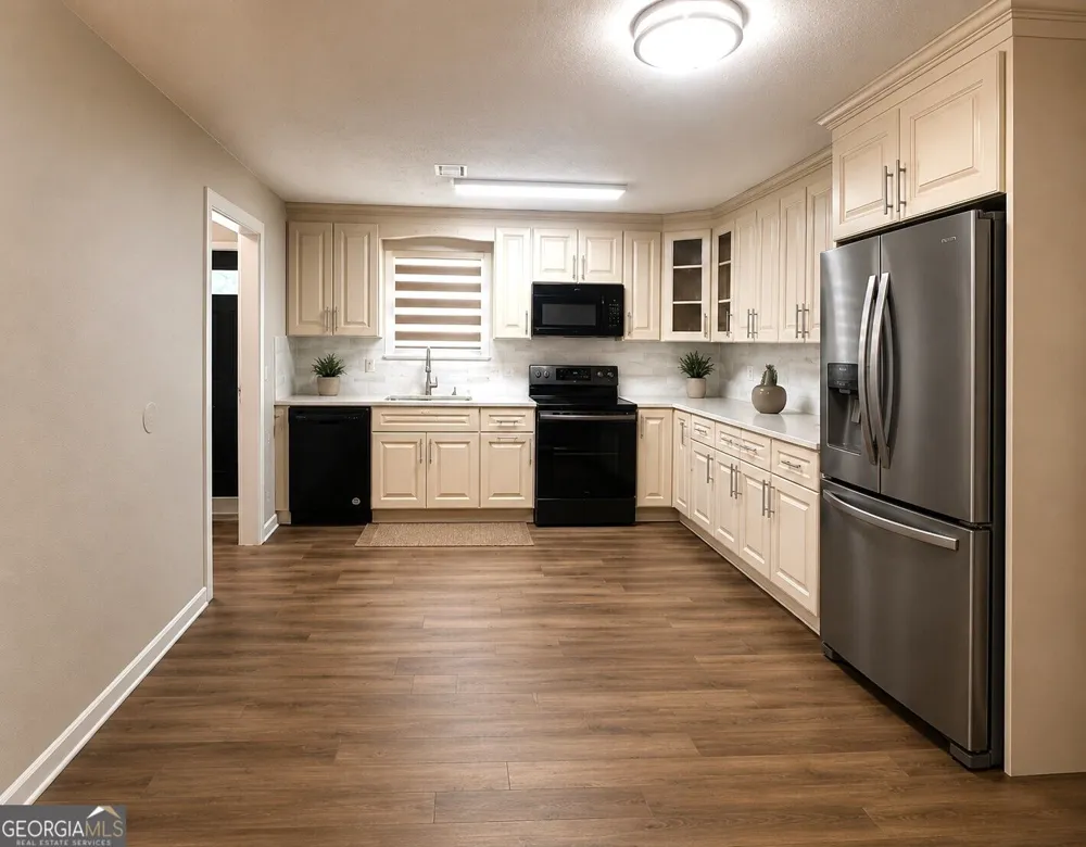 4091 Big Valley TRL Stone Mountain, GA 30083