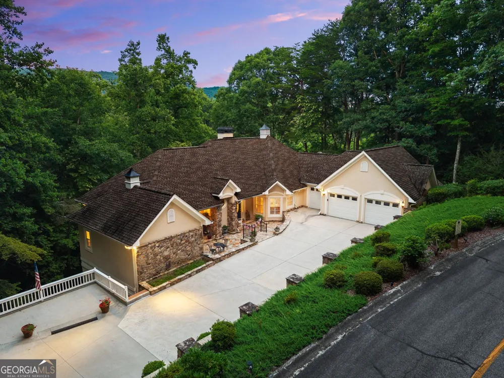 2200 Orchard DR Clarkesville, GA 30523