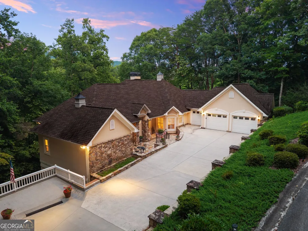 2200 Orchard DR Clarkesville, GA 30523