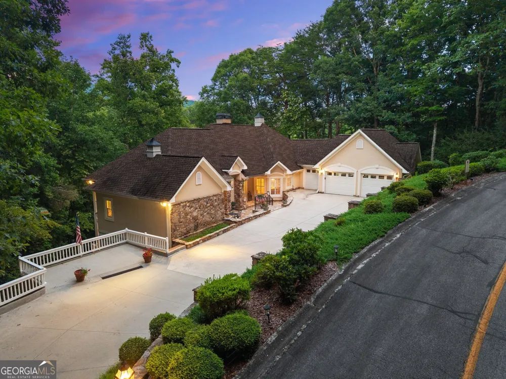 2200 Orchard DR Clarkesville, GA 30523