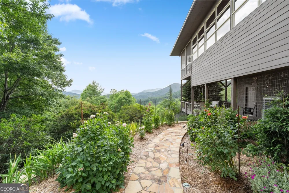 295 Goble Gap RD Clayton, GA 30525