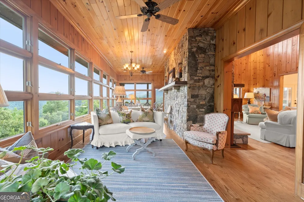 295 Goble Gap RD Clayton, GA 30525