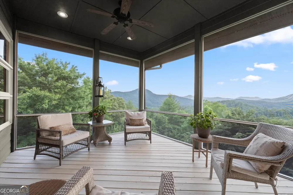 295 Goble Gap RD Clayton, GA 30525