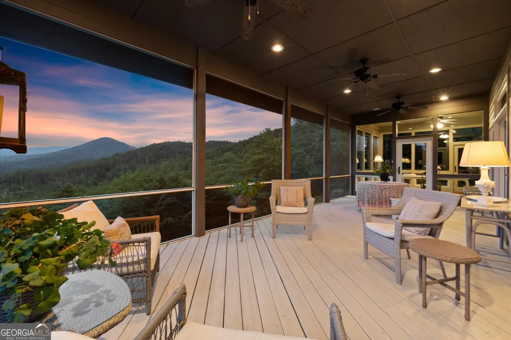 295 Goble Gap RD Clayton, GA 30525