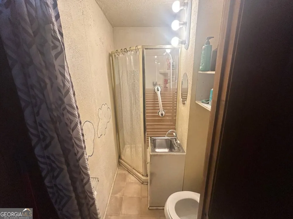201 Walter ST Thomaston, GA 30286