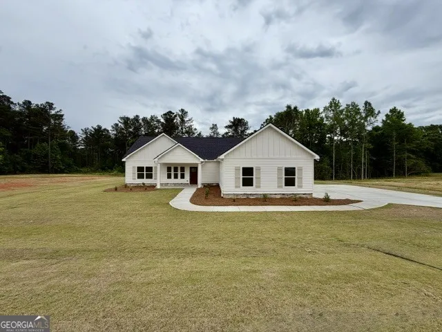 226 Robert Williams RD Pine Mountain, GA 31822