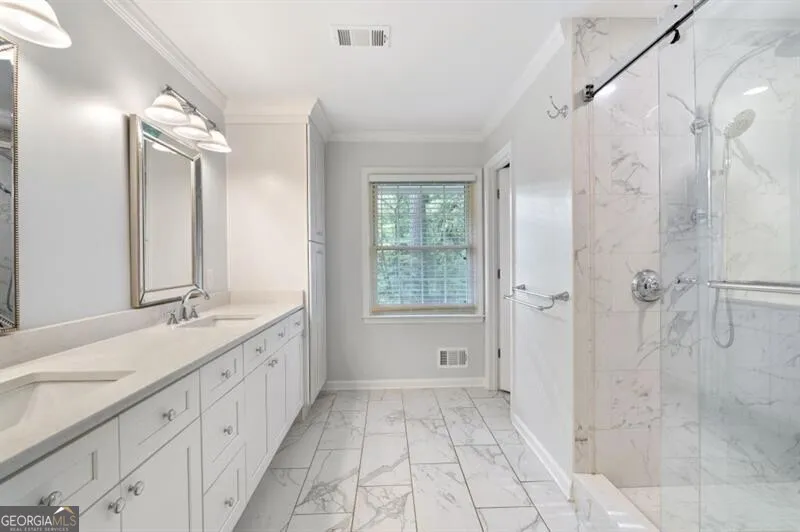 4259 Huntington CIR Dunwoody, GA 30338