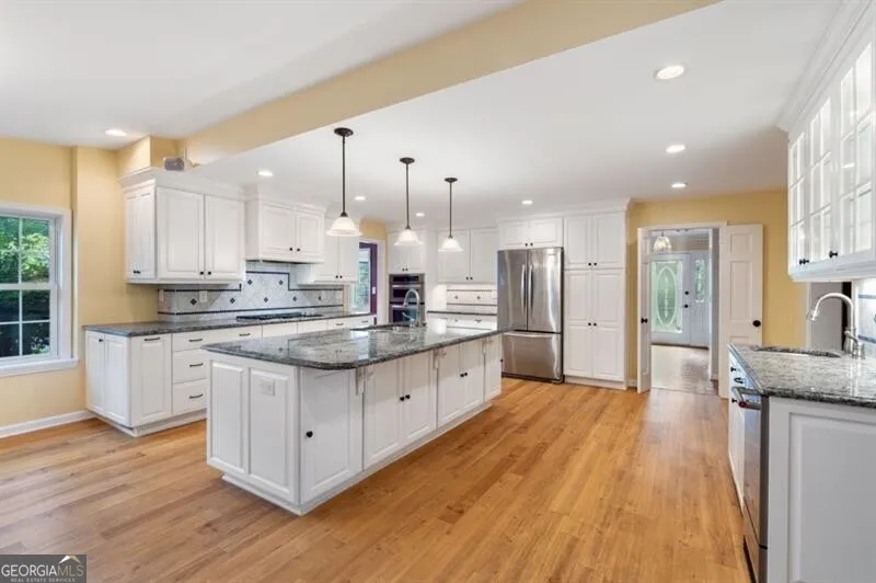 4259 Huntington CIR Dunwoody, GA 30338