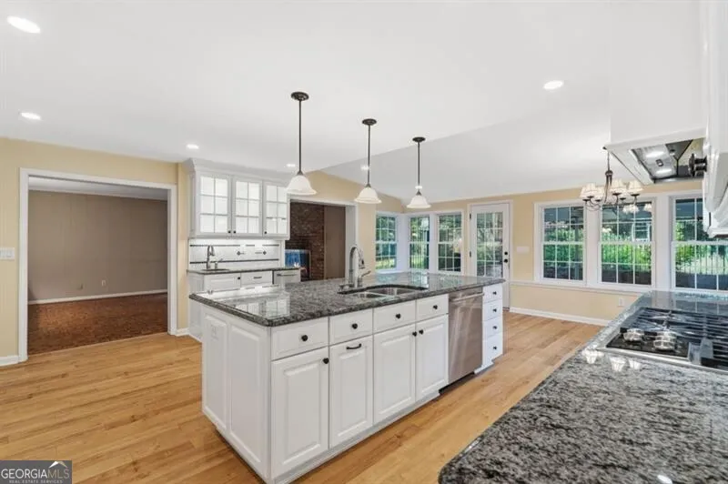 4259 Huntington CIR Dunwoody, GA 30338