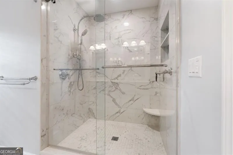 4259 Huntington CIR Dunwoody, GA 30338