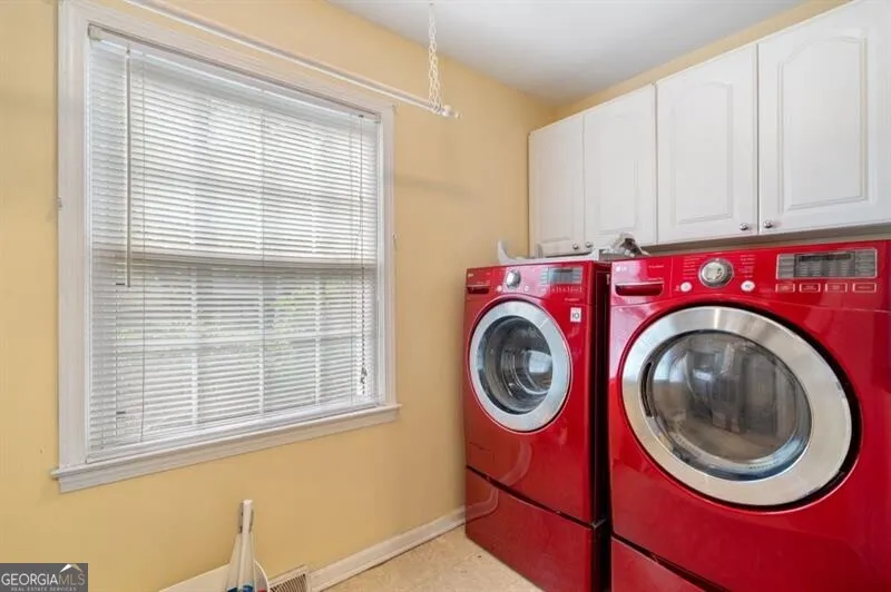 4259 Huntington CIR Dunwoody, GA 30338
