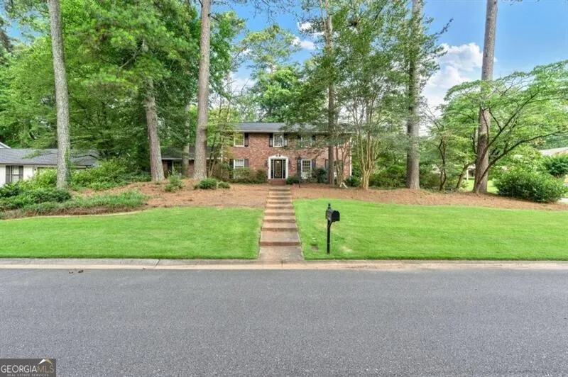 4259 Huntington CIR Dunwoody, GA 30338