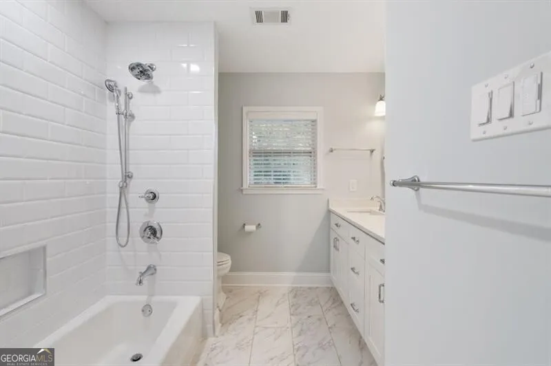 4259 Huntington CIR Dunwoody, GA 30338