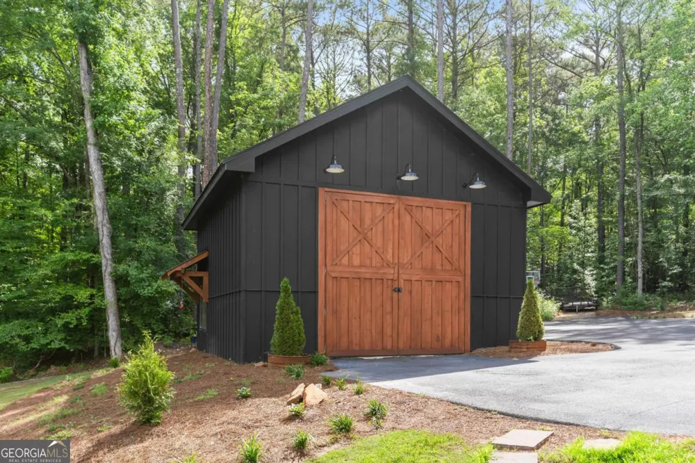 1130 Swords TRL Buckhead, GA 30625