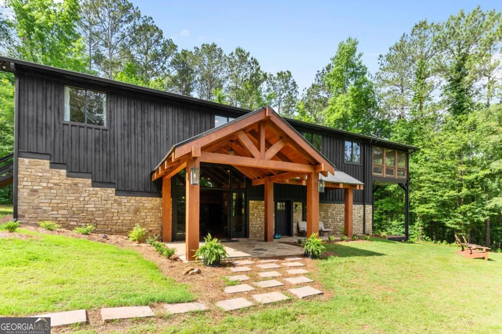 1130 Swords TRL Buckhead, GA 30625