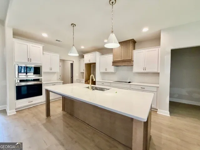 45 Lakefield DR Palmetto, GA 30268