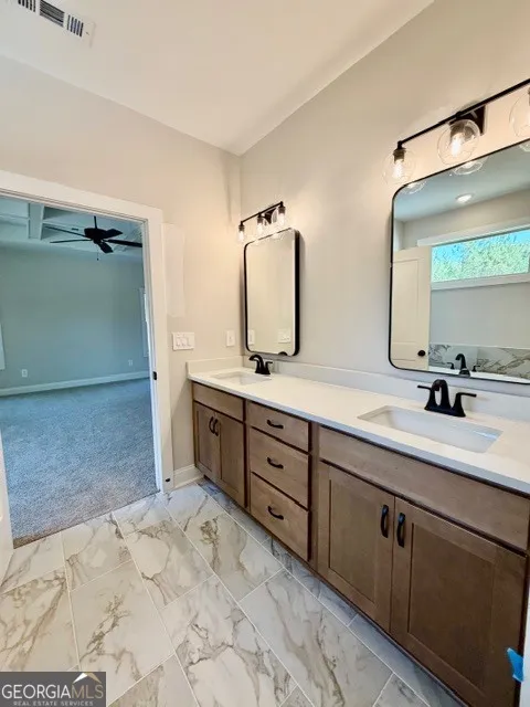 45 Lakefield DR Palmetto, GA 30268