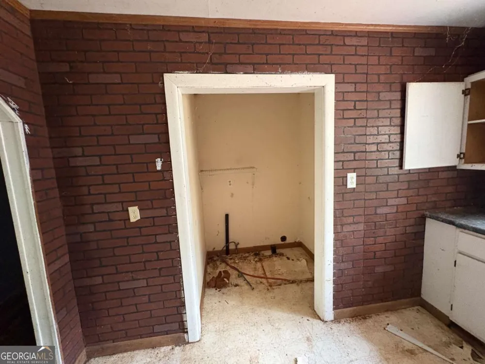 938 Raygan DR Tunnel Hill, GA 30755