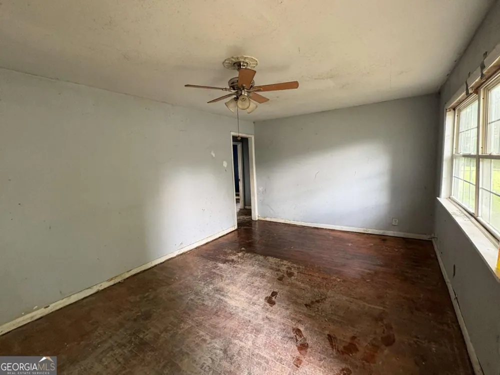 938 Raygan DR Tunnel Hill, GA 30755