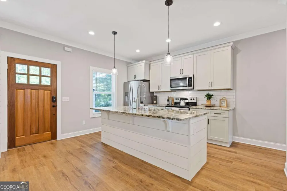 226 Old Canton CIR Ball Ground, GA 30107
