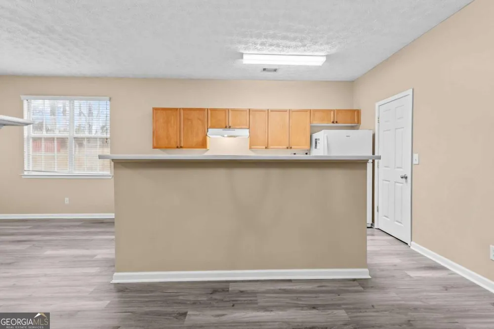 4932 Vireo DR Flowery Branch, GA 30542
