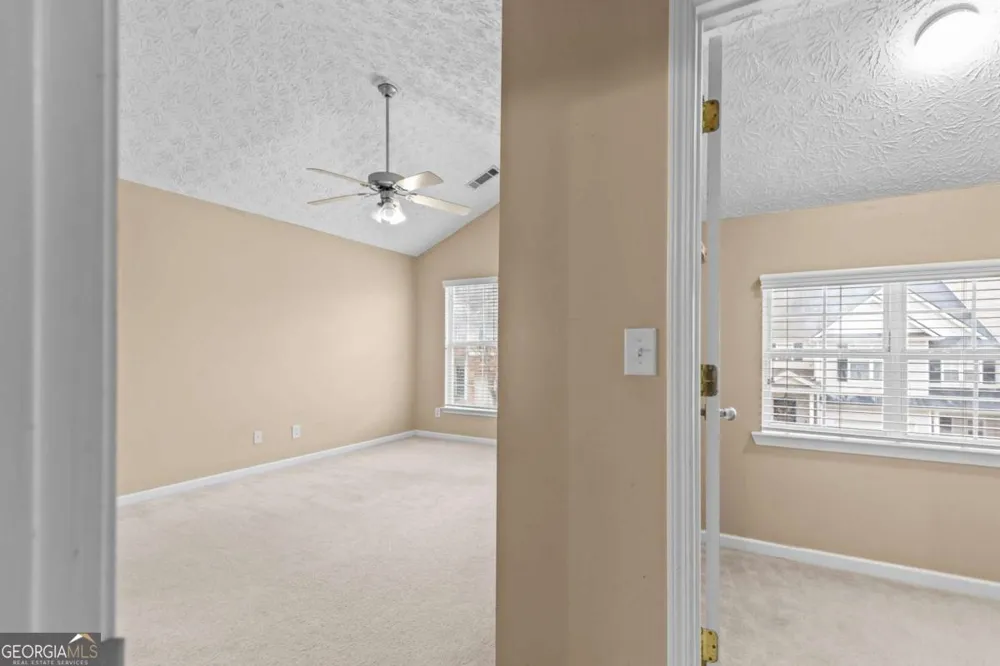 4932 Vireo DR Flowery Branch, GA 30542