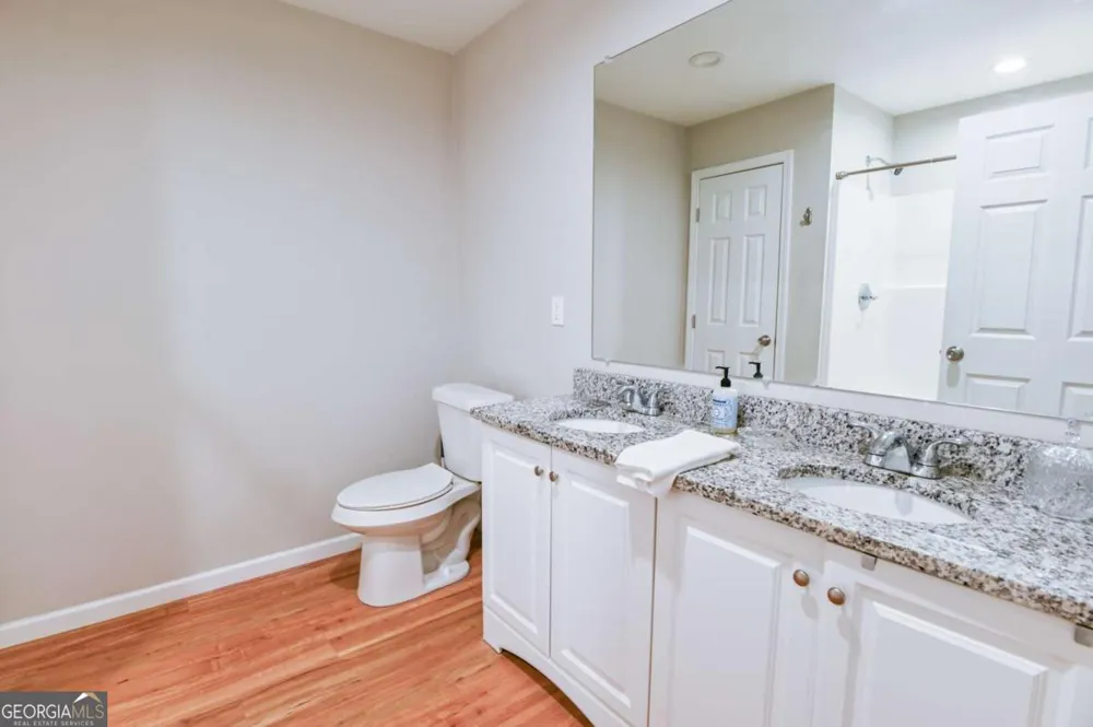 25 Tyrus LN Royston, GA 30662