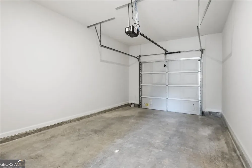 73 Wright ST Lavonia, GA 30553