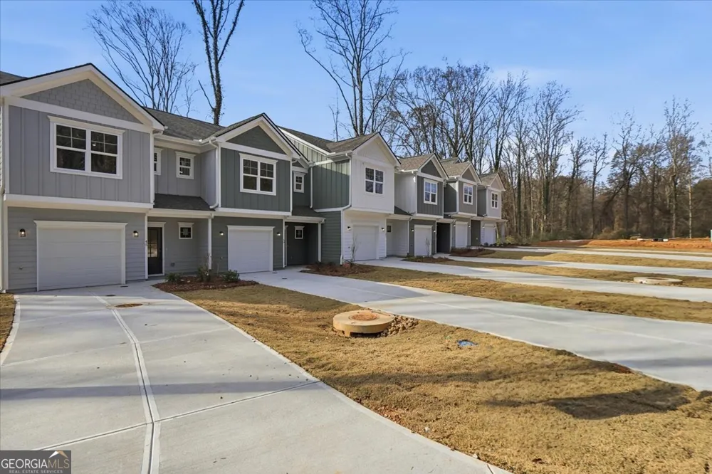73 Wright ST Lavonia, GA 30553