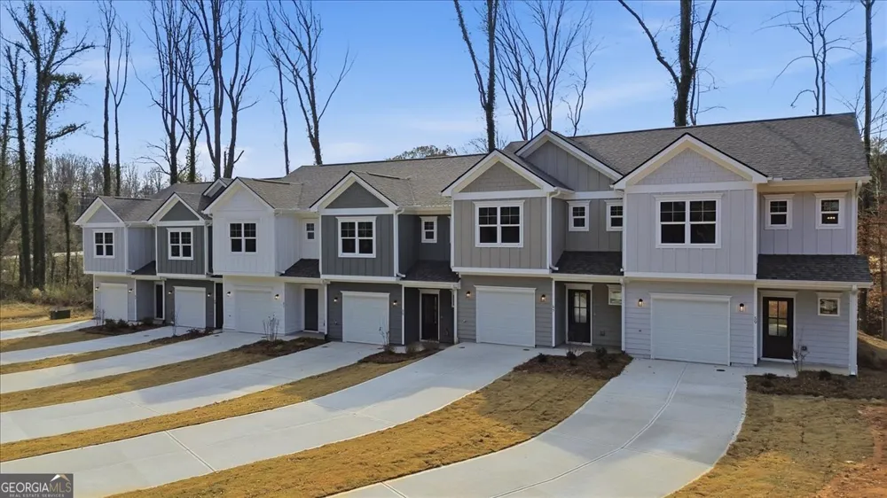 73 Wright ST Lavonia, GA 30553
