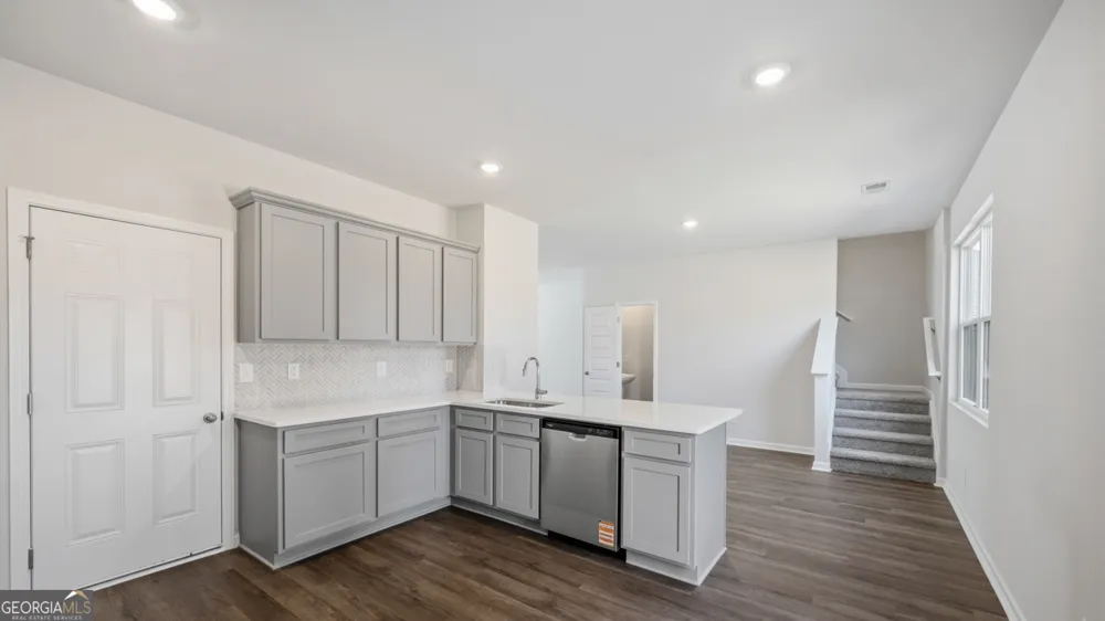 220 Bristol BLVD Winder, GA 30680