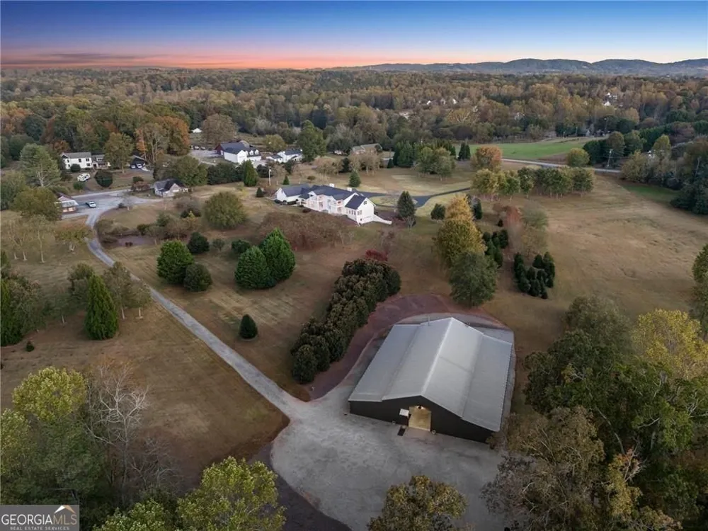 1706 Blacks Mill RD Dawsonville, GA 30534
