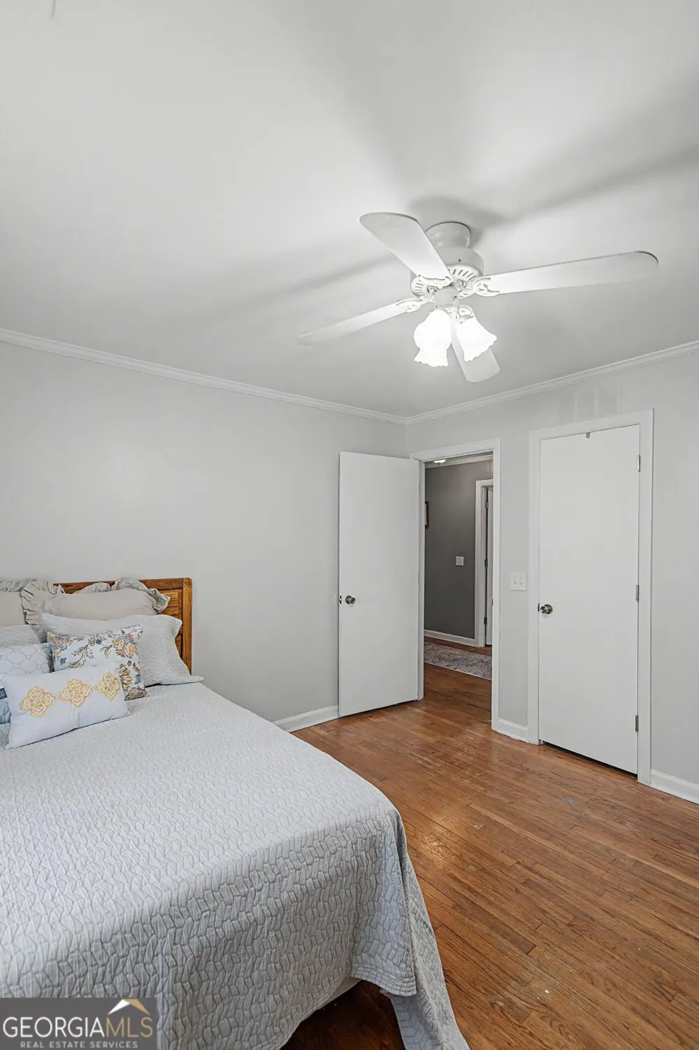 221 S College ST Metter, GA 30439