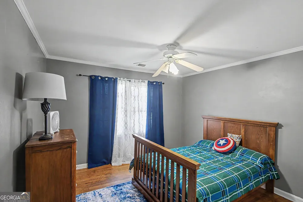 221 S College ST Metter, GA 30439