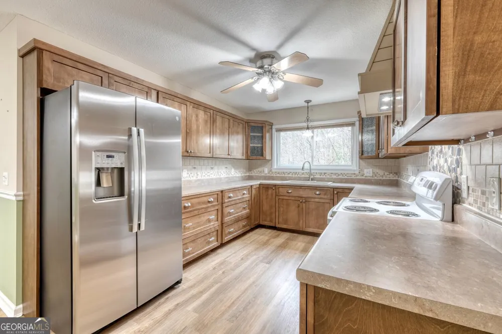 339 Henderson RD Young Harris, GA 30582