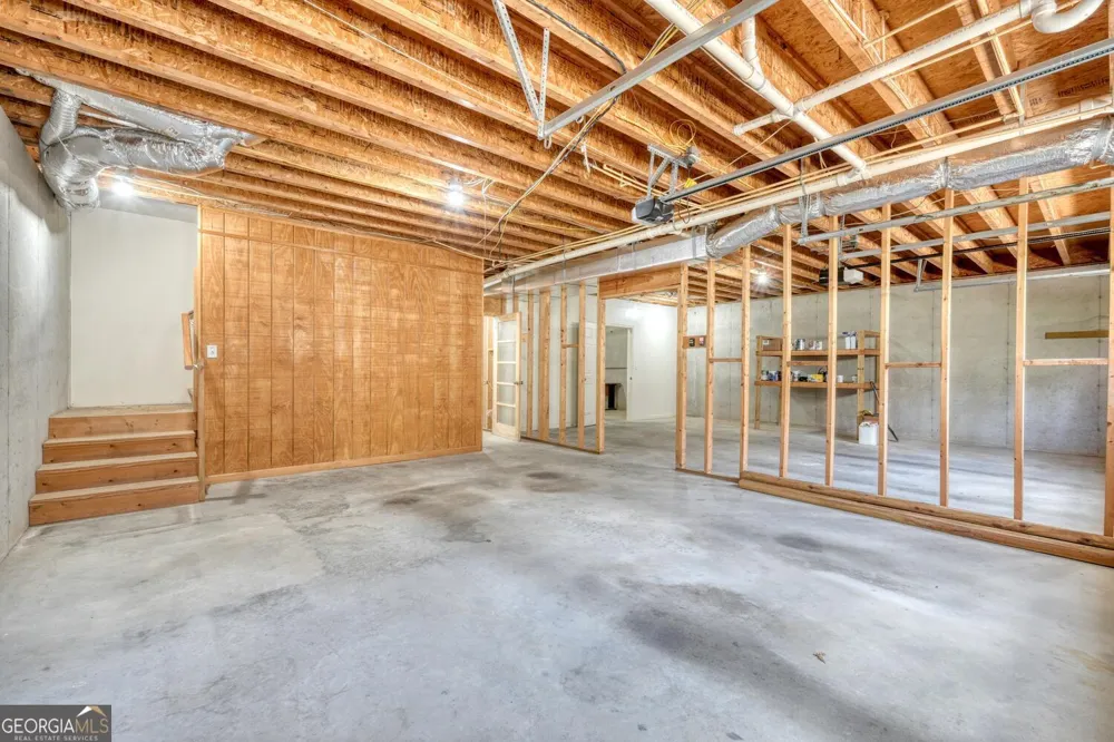 339 Henderson RD Young Harris, GA 30582