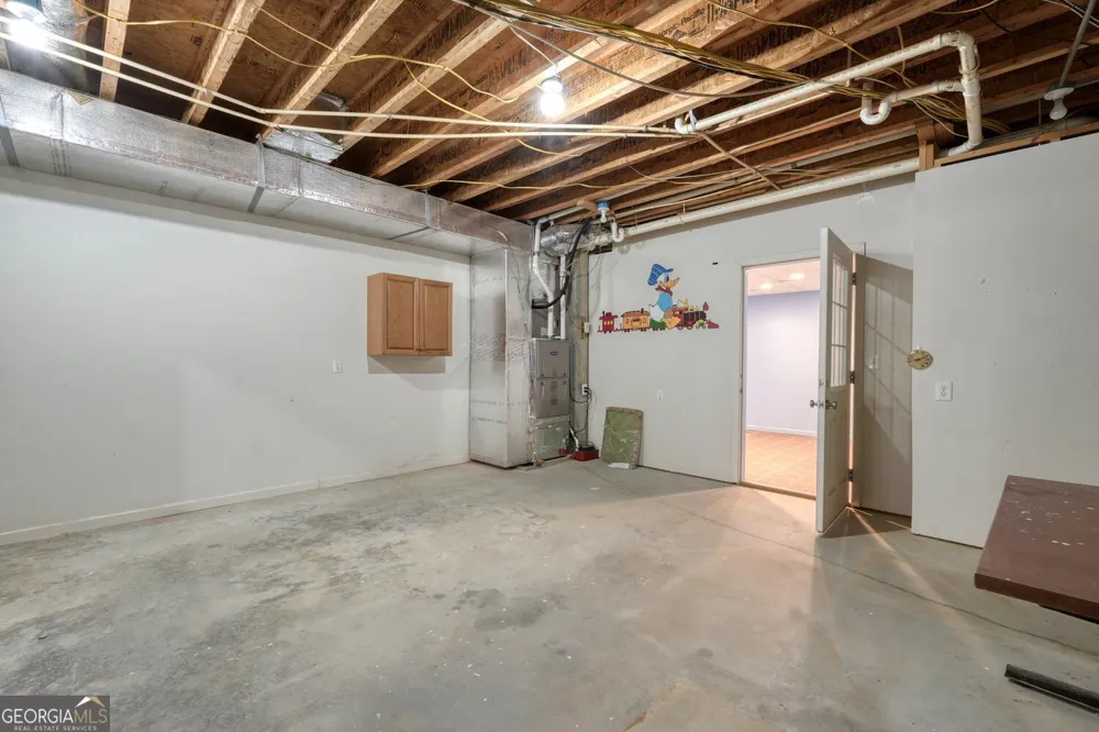 339 Henderson RD Young Harris, GA 30582