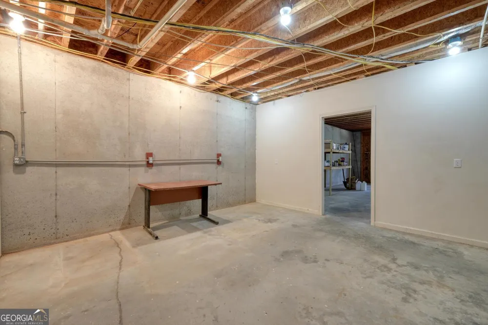 339 Henderson RD Young Harris, GA 30582