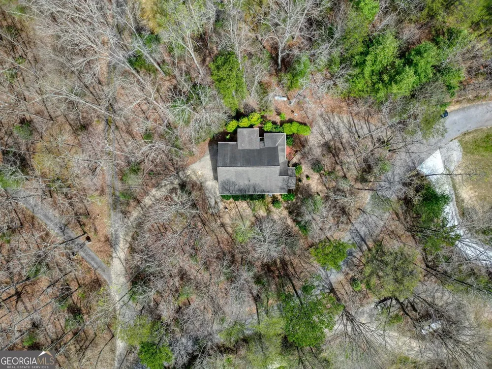 339 Henderson RD Young Harris, GA 30582