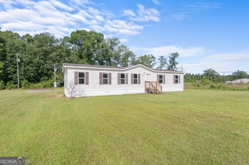 6641 Cecil Nobles HWY Ludowici, GA 31316